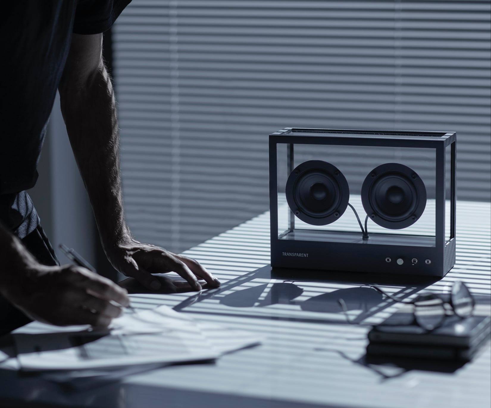 SMALL TRANSPARENT SPEAKER (BLACK)