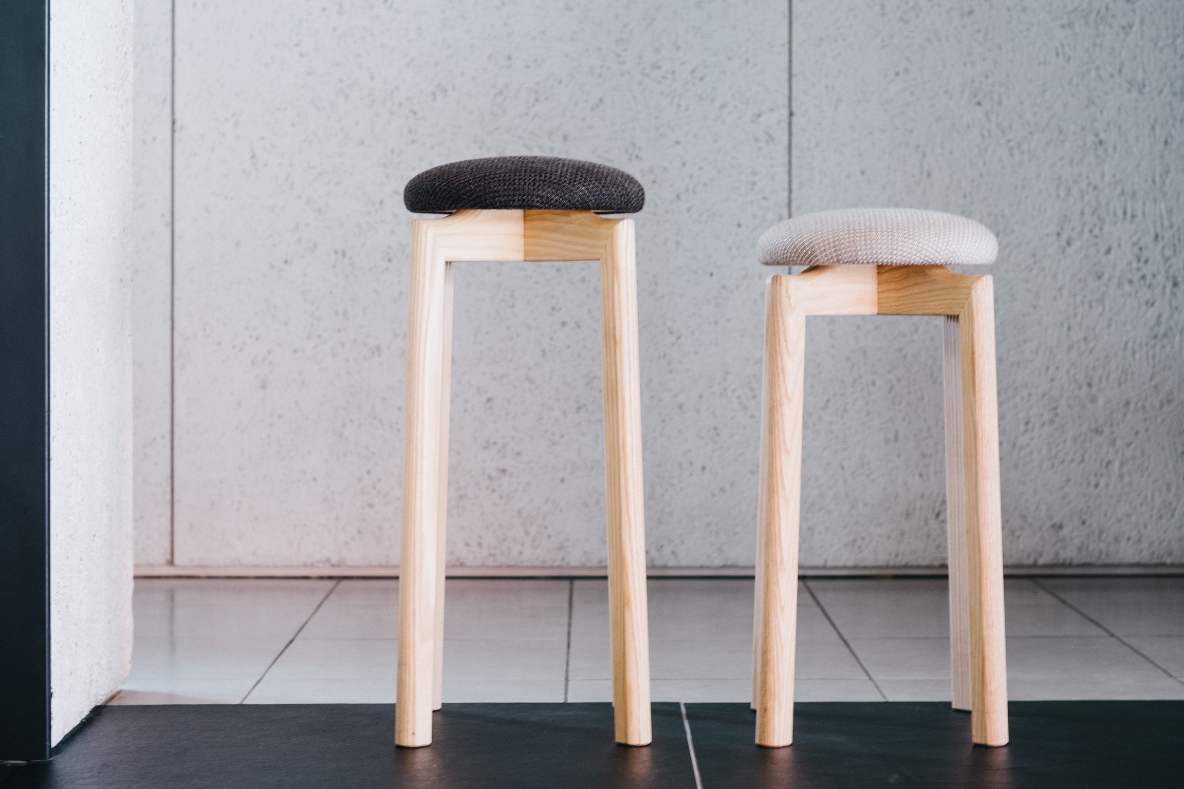 匠工芸×SUU マッシュルームスツール