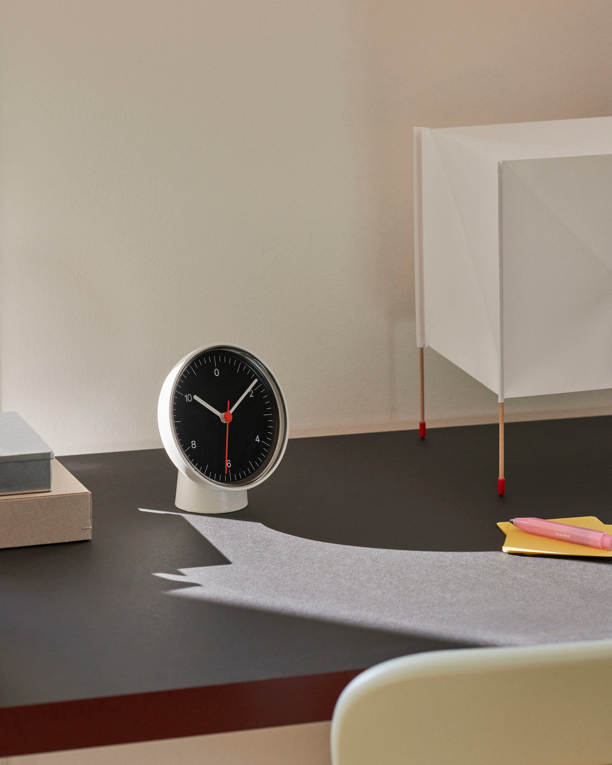 HAY TABLE CLOCK