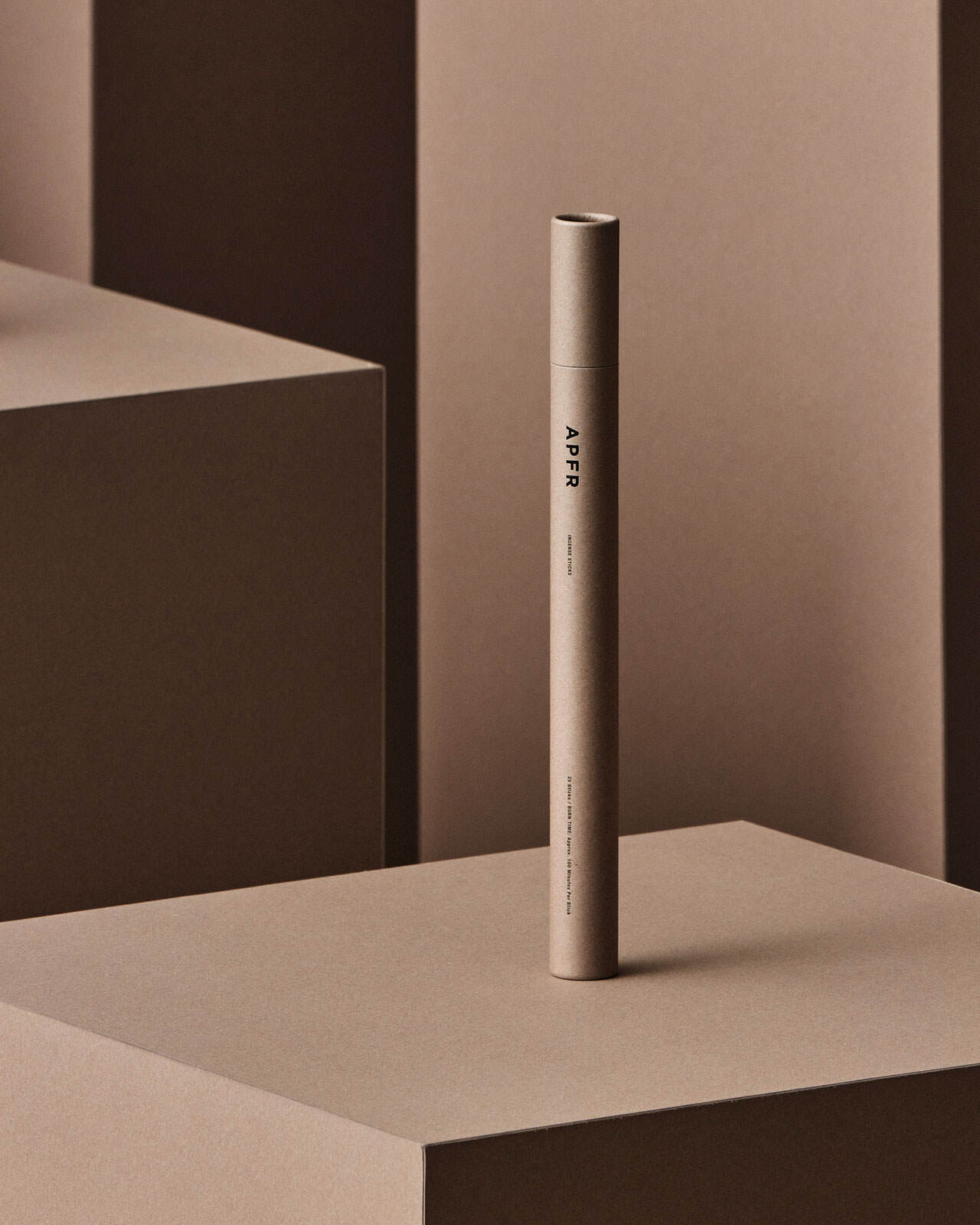 APFR / HATAYIとNUR JAHAN