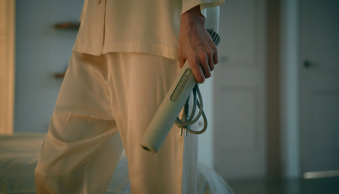 cado ふとん乾燥機 FOEHN 002