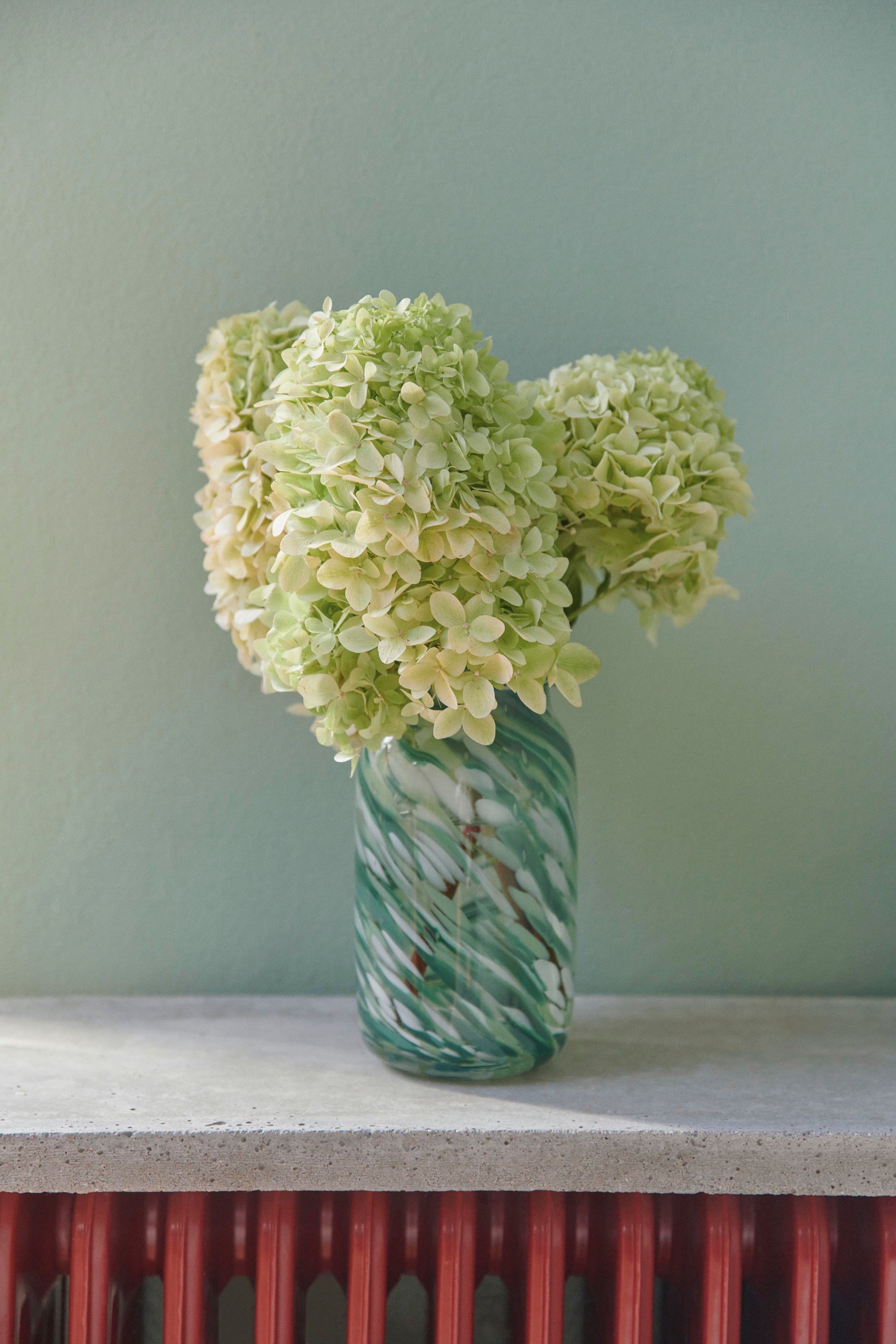 HAY SPLASH VASE